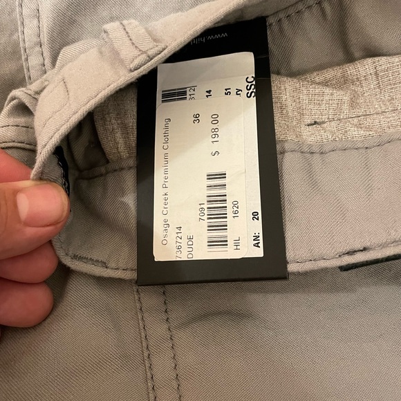 HILTL 36x34 new with tags.